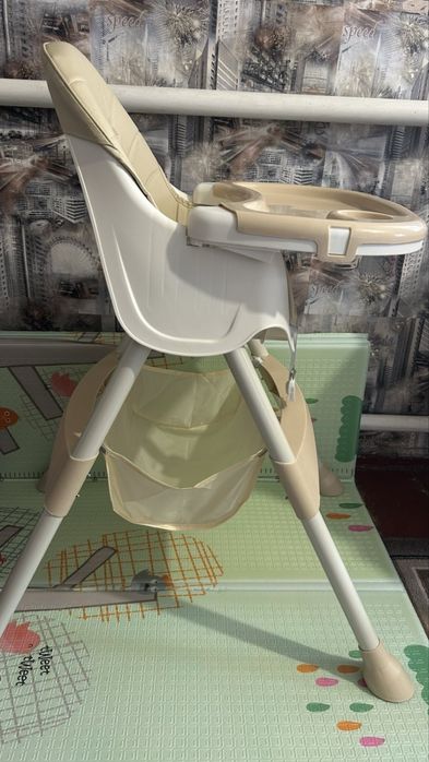 Продам стільчик для годування