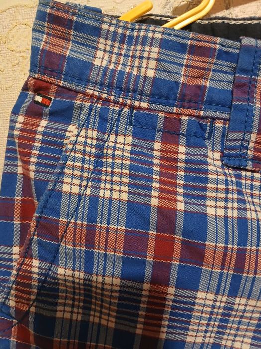 Шорты картаті шорти в клітинку Tommy Hilfiger 7 років 122