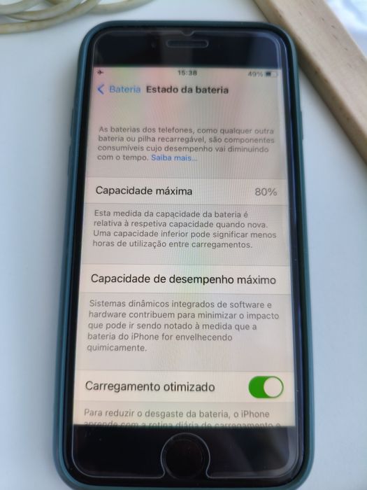 iPhone SE em excelentes condições