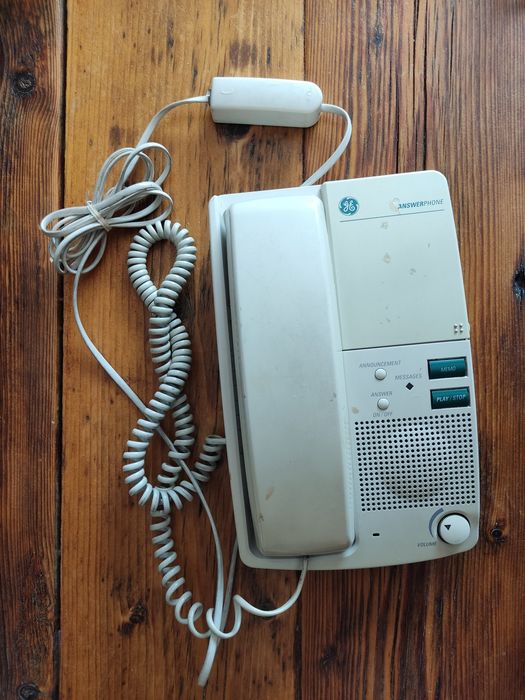 Telefon stacjonarny