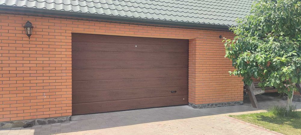 Гаражні ворота GANT 2064х1804 - Знижка -25% (гаражные ворота)