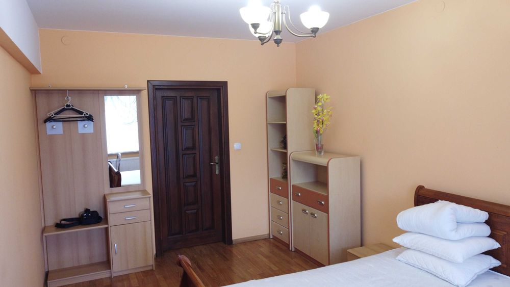 Dom noclegowy dla ekip budowlanych — Dużo pokoi , wysoki standard