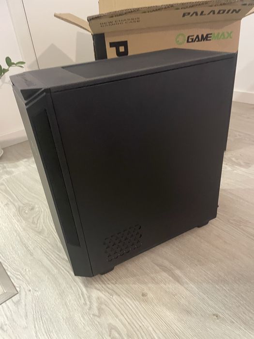 Caixa Atx Gamemax Paladin