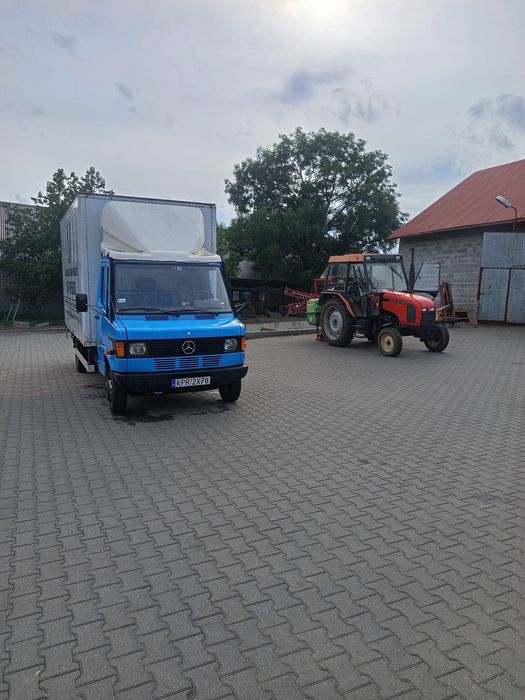 Mercedes Benz 410D