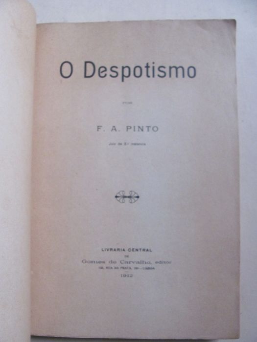 O Despotismo de F. A. Pinto