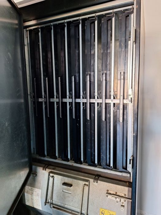 Máquina vending bebidas frias