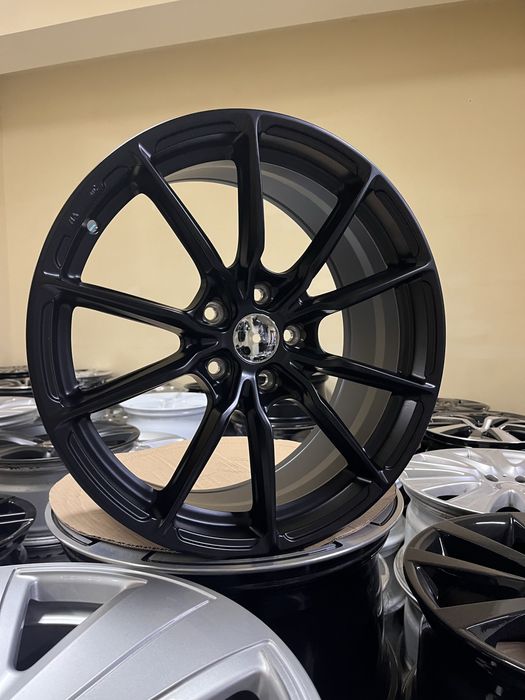 Jantes 18” 5x112 Novas Estilo HRE Preto Matte