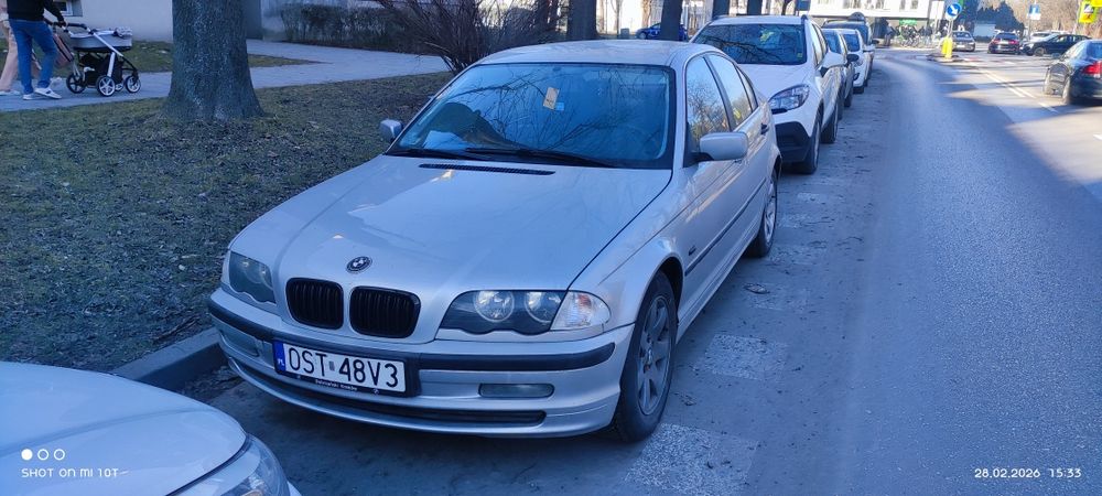 BMW E46 sedan R6