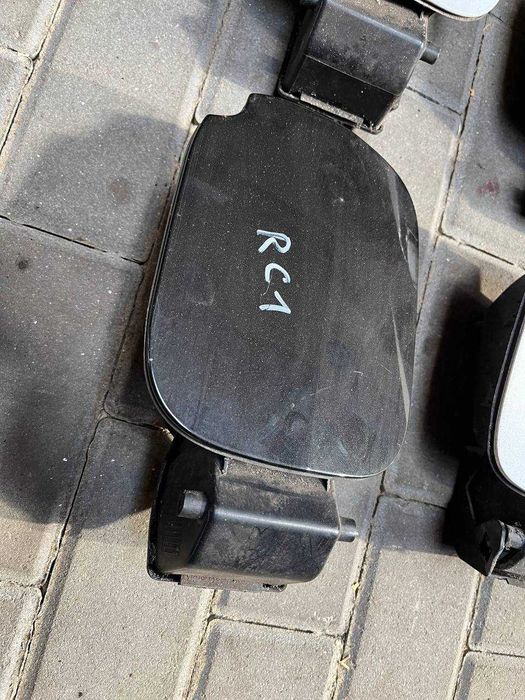 Лючок бака Renault Clio 3 (2005-2013)