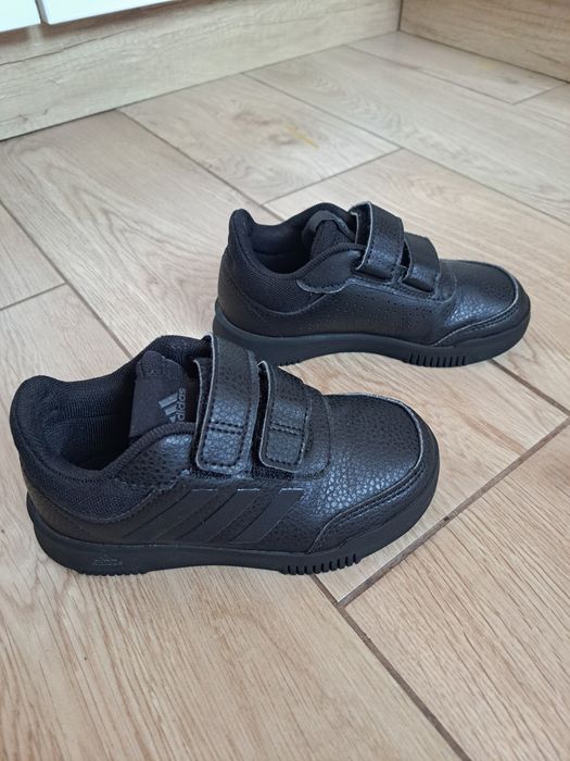 Adidas czarne r.28 unisex