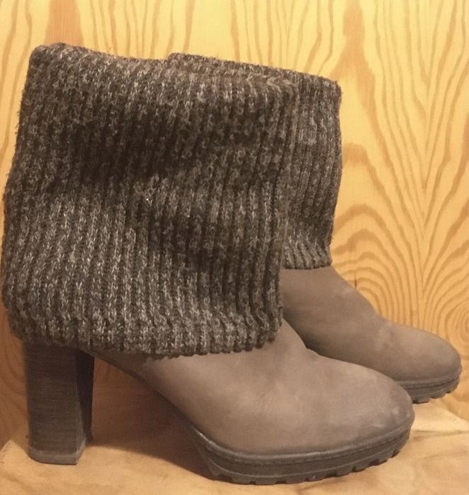 Botki zimowe, damskie, niemieckiej firmy Caprice, rozm. 38,5