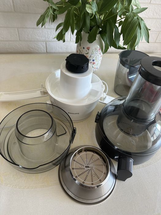 Соковижималка Соковитискач відцентровий Philips