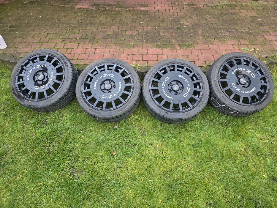 O.Z. Racing 5x114,3 + Michelin Pilot Sport 4s  225/40/18 z GR YARIS