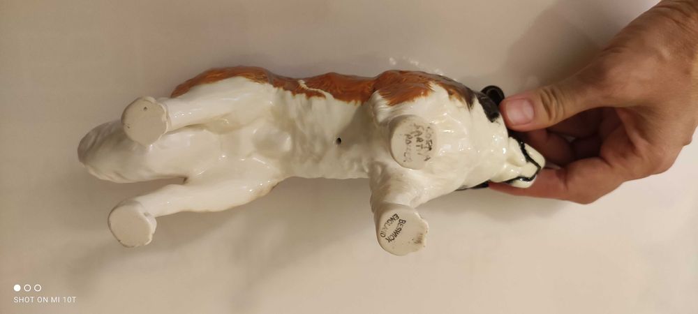 Beswick Bernardyn figurka porcelanowa