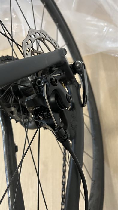 Bicicleta de estrada - Triban RC 500 Disc – Tamanho L – Excelente Estado
