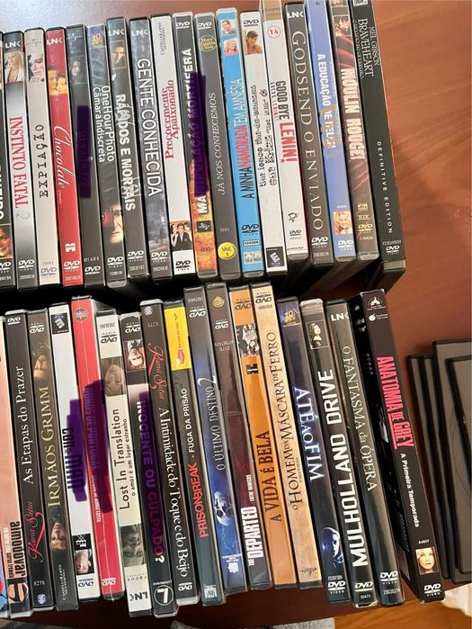 59 Filmes DVD originais / 10 = 10€