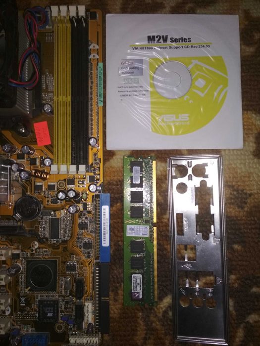 Материнская плата ASUS M2V