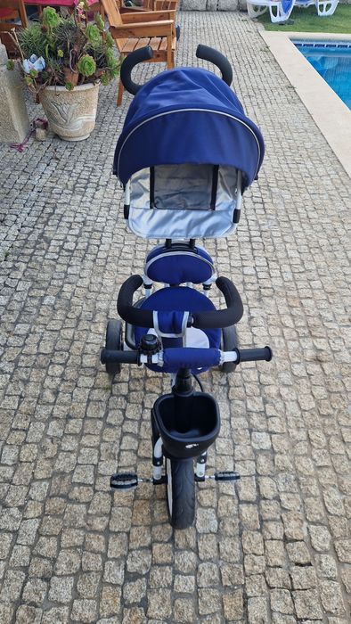 Triciclo adaptativo criança