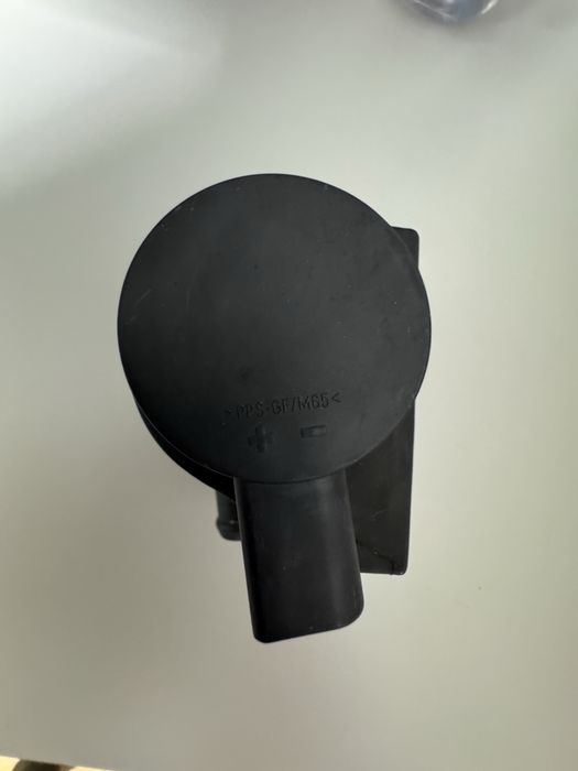 VAG 1K0965561J додаткова водяна помпа (насос охлаждения дополнительный