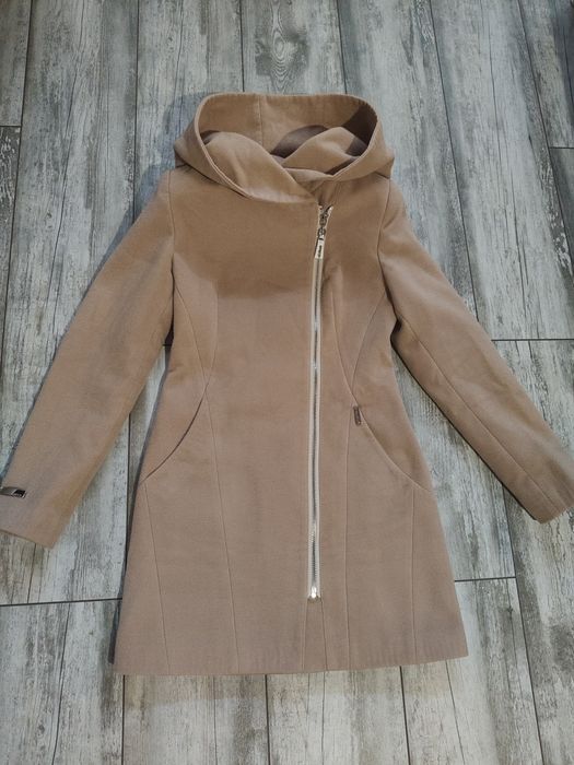 Пальто жіноче демісезон, пальто бежеве, розмір 42 (S)