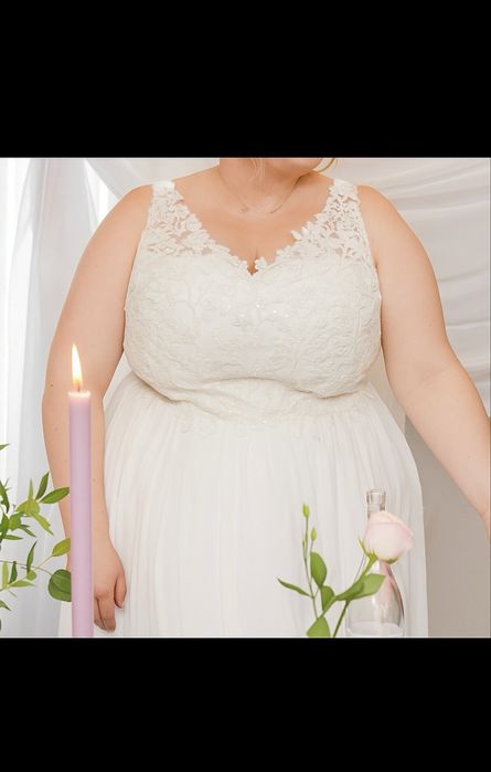 Suknia ślubna plus size
