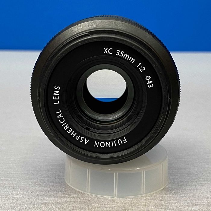 Fujifilm XC 35mm f/2