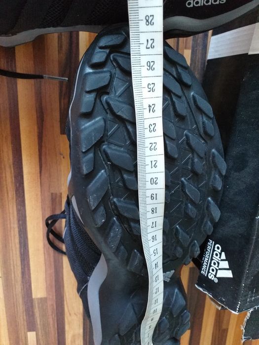Adidas Terrex 38,5----Oryginał buty młodzieżowe---Czarne,wygodne---Łódż