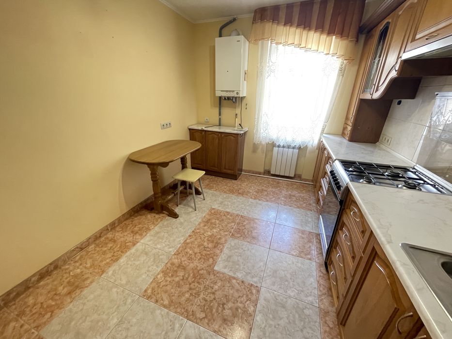 ПРОДАЖ 3 кім квартири, центр Тернополя (вул. Торговиця)