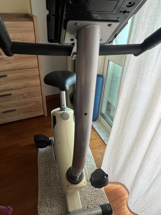 Bicicleta Estática BH Fitness