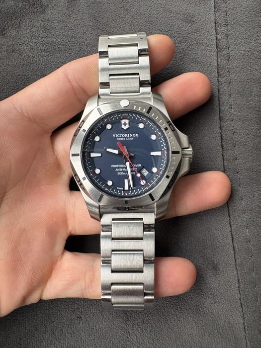 Victorinox I.N.O.X. Professional Diver 241782