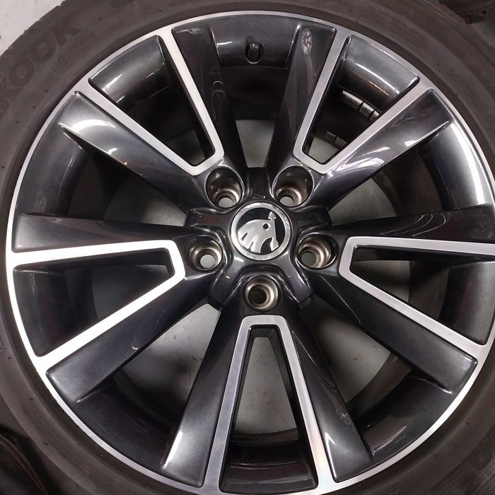 Oryginalne Felgi Aluminiowe Skoda 17" 5x112 7J ET45 Super Stan !