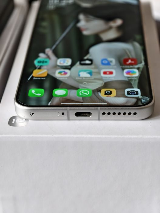 Xiaomi 15  12/256 Gb CN версія