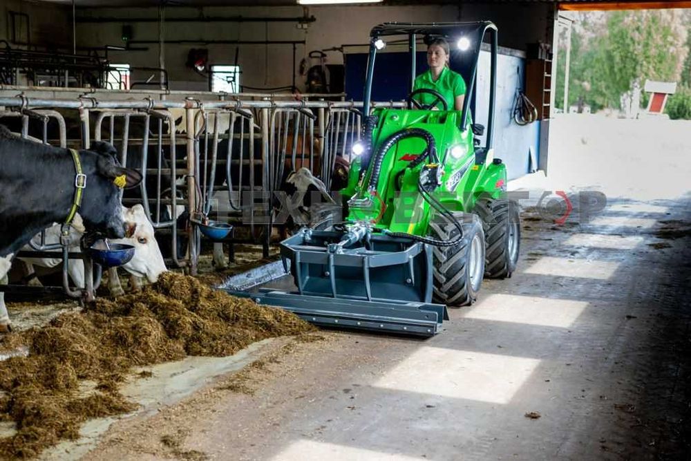 Трактор навантажувач Авант Avant 523 - універсальність в усьому