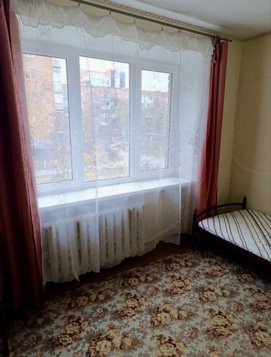 Здам в оренду кімнату у районі Подол, зупинка Оптика