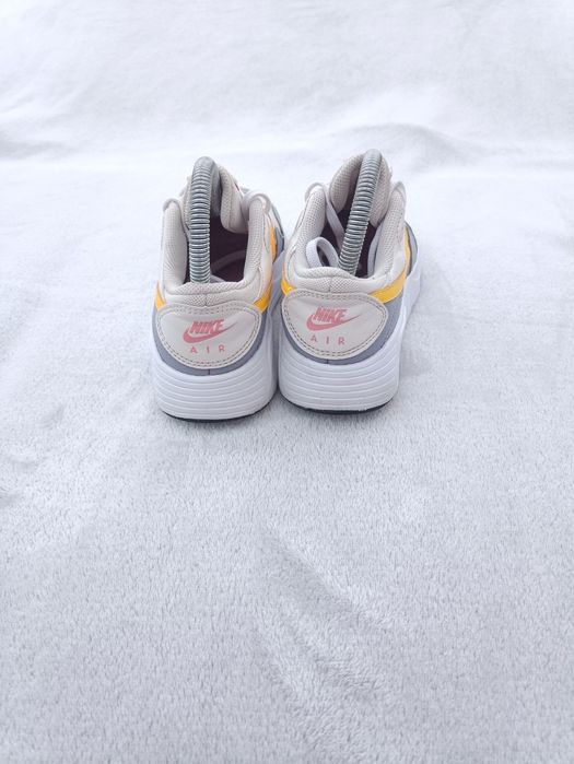 Детские кроссовки 2023 Nike Air Max р35.5