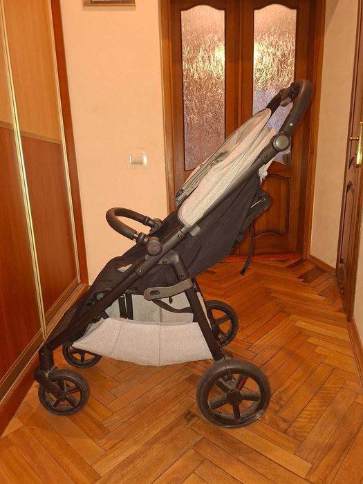 Прогулянкова коляска Mast M.4x PLUS Швейцарія світло-сіра легка