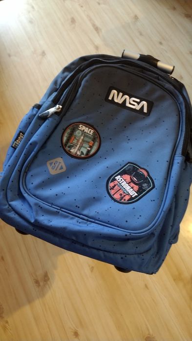 Torba szkolna "NASA" na kółkach, z rączką.