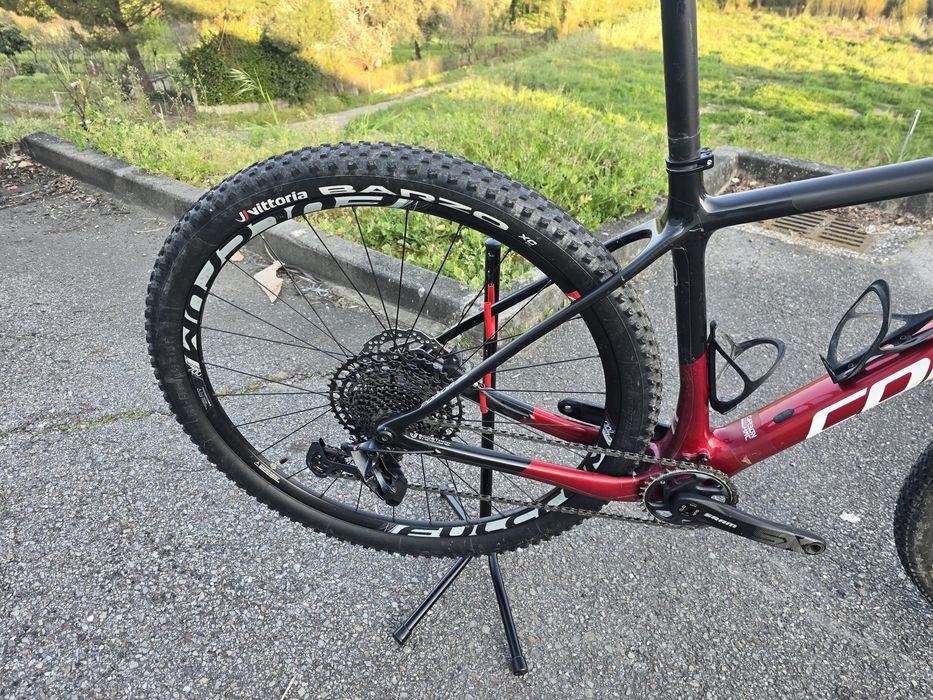 Btt carbono L 29 12x1v