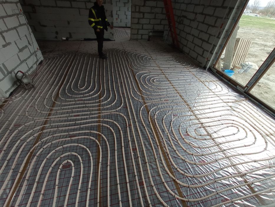 ECO Pompa Ciepła A+++ Grzejniki Podlogówka Usługa Komplex Instalacji d