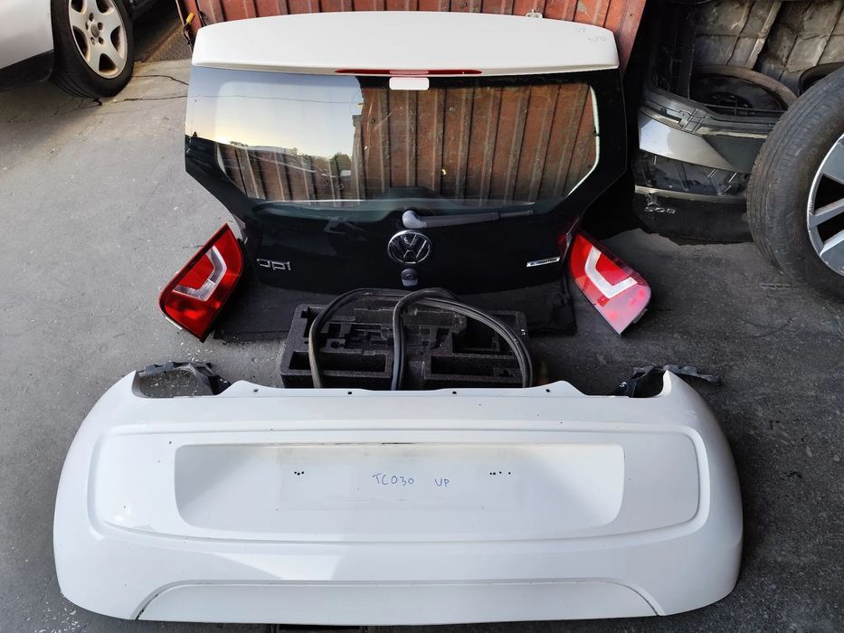 VW UP MALA PARA CHOQUES FAROLIM - TC030