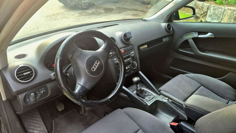 Vendo Audi A3 1.6 (kit GPL)