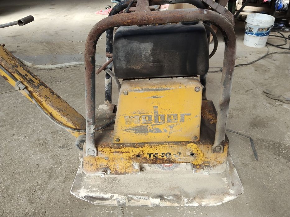 Placa vibratória/ compactador