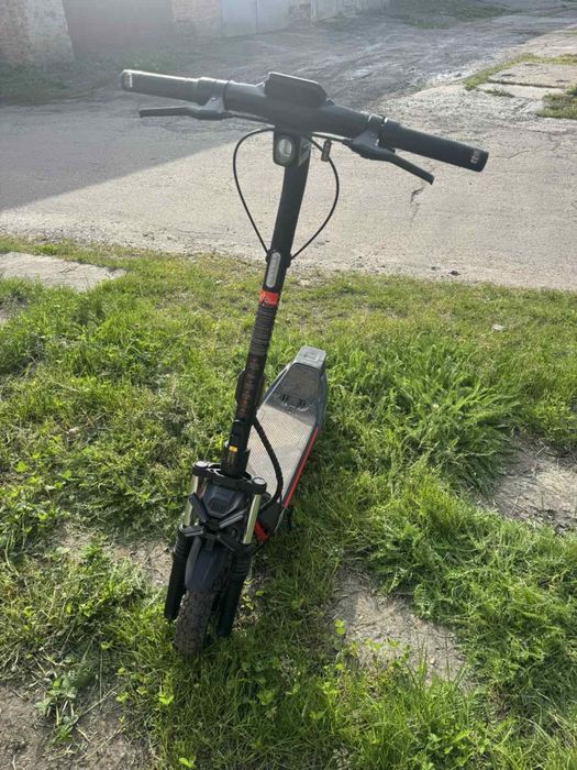 Електросамокат Segway Ninebot ZT3 Pro E