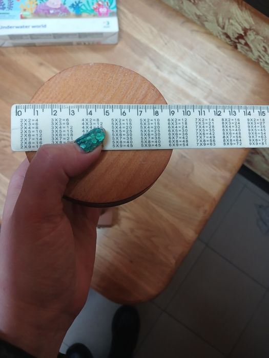 Подставка деревянная