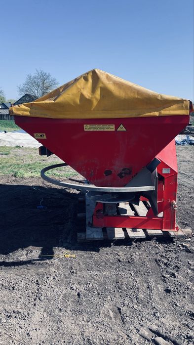 Rozsiewacz woprol junior 600