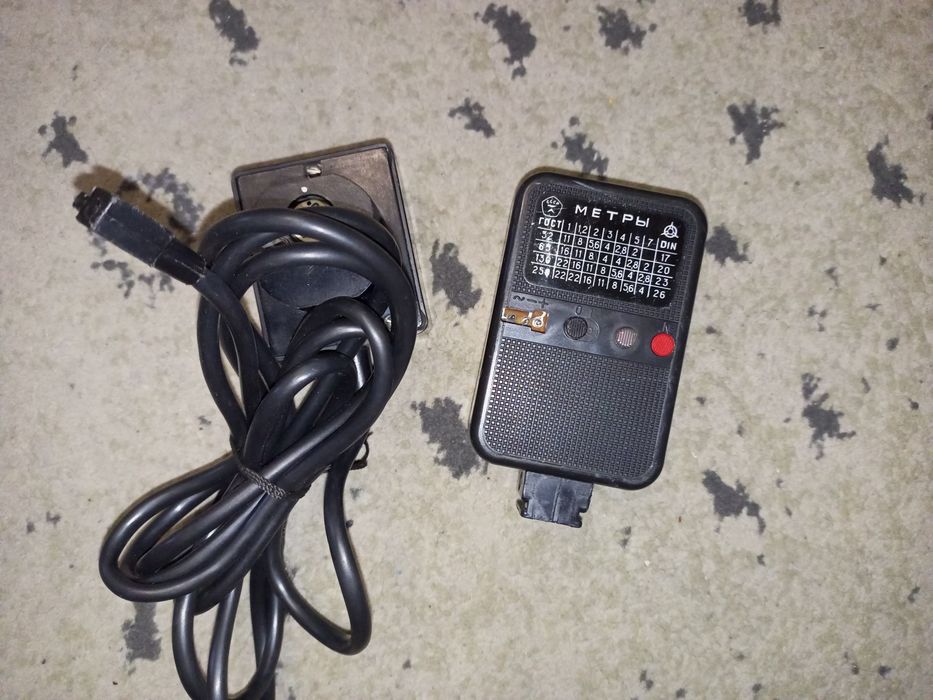 Продам фотовспышку "Электроника" "ФЭ-15У"