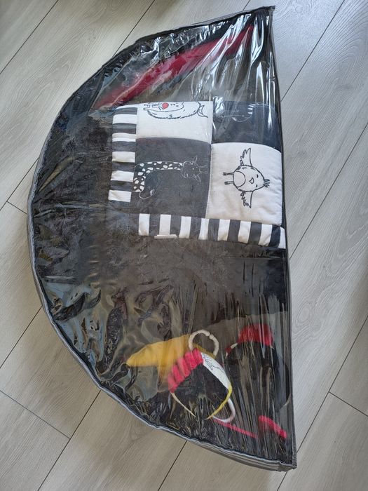 Mata kontrastowa edukacyjna BabySteps