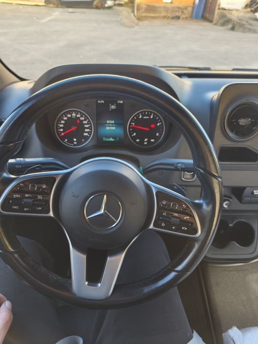 Mercedes sprinter