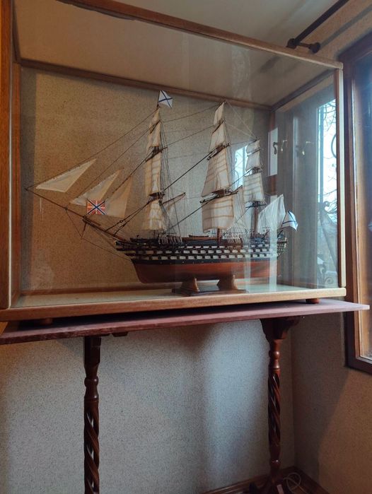 Парусник 12 Апостолов.