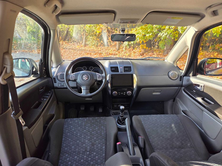 Samochód osobowy Suzuki SX4